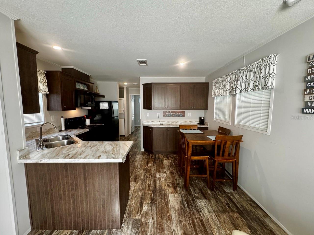 Image 6 of 43 For 14365 252nd Court Road 123