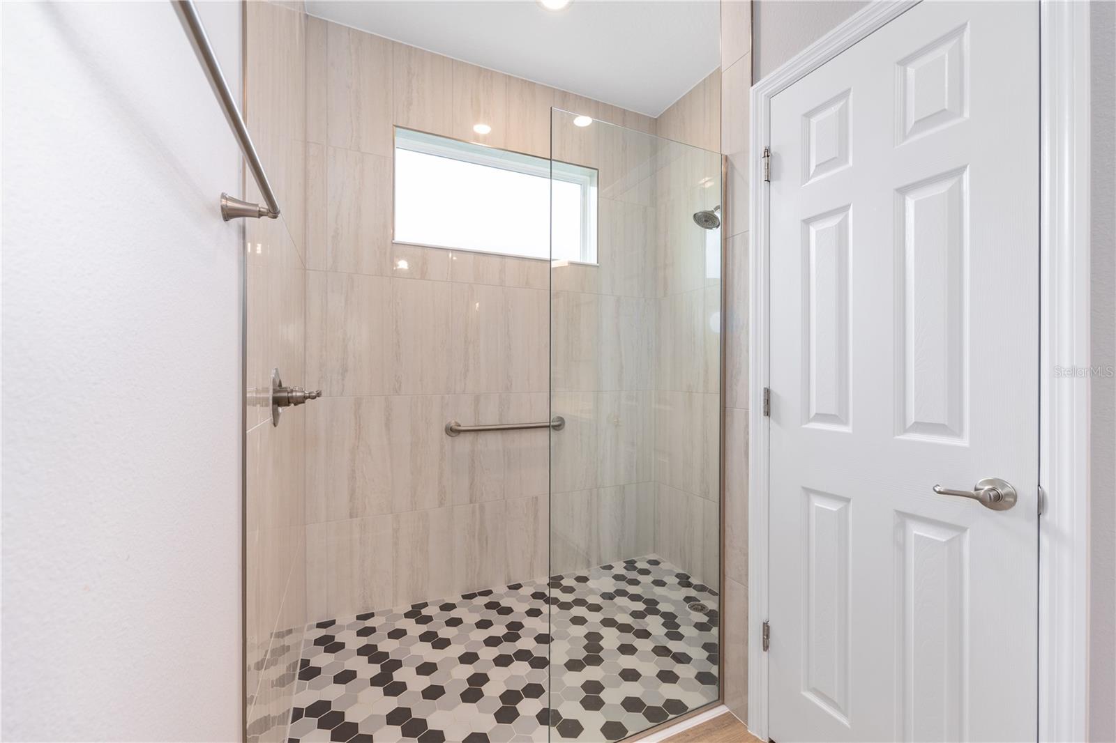 Image 82 of 100 For 8755 79th Place