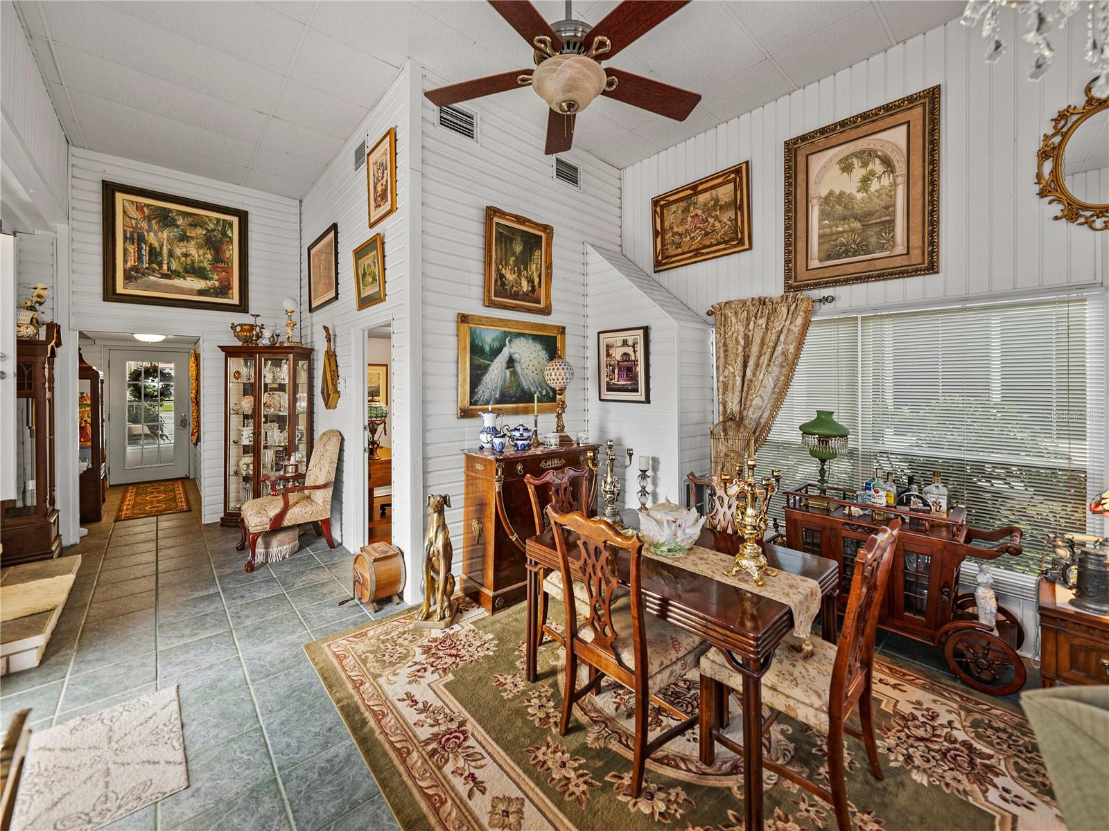 Image 10 of 30 For 5118 Island View Circle N