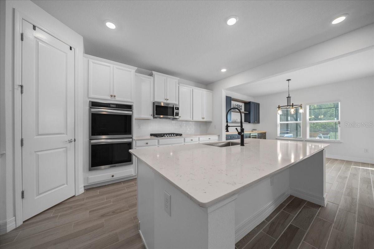 Image 33 of 60 For 1215 42nd Road