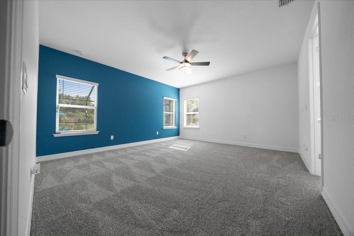 Image 39 of 60 For 1215 42nd Road