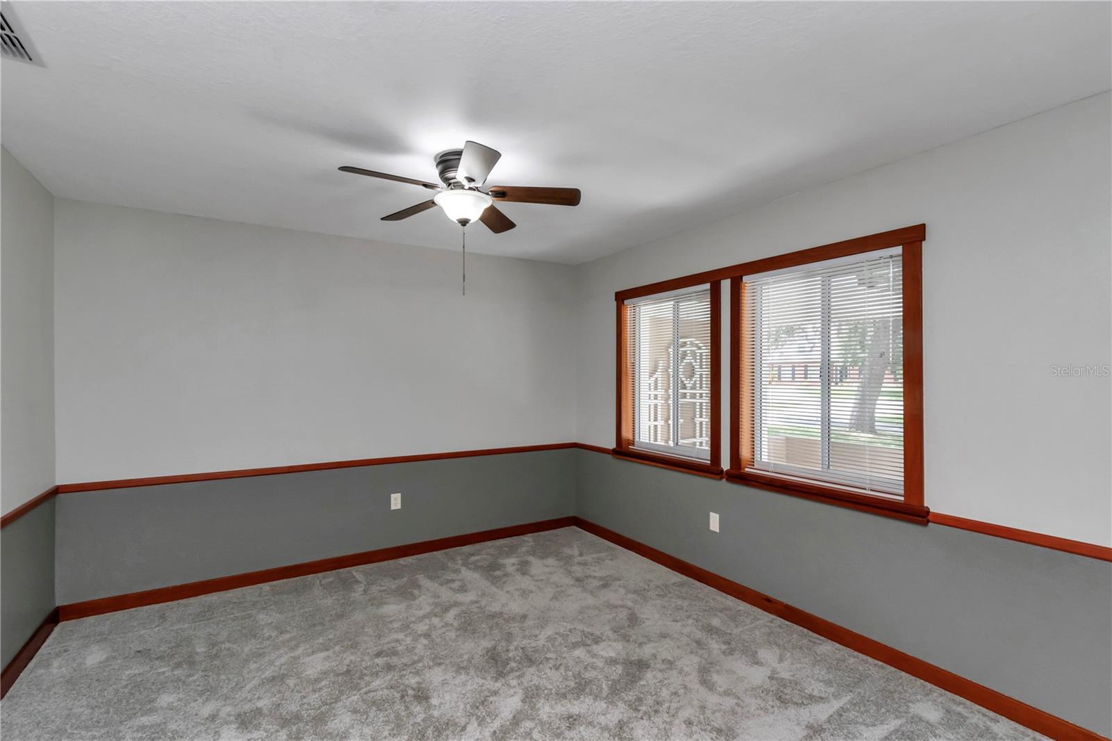 Image 10 of 48 For 1843 40th Court