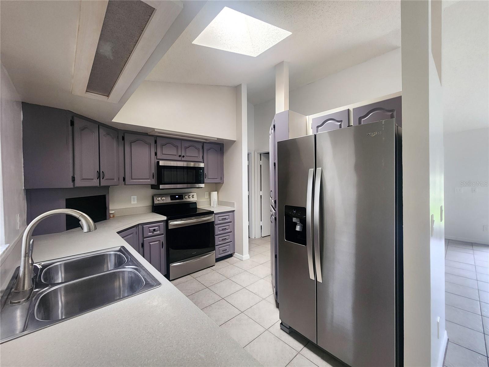 Image 12 of 31 For 9392 Sandree Drive