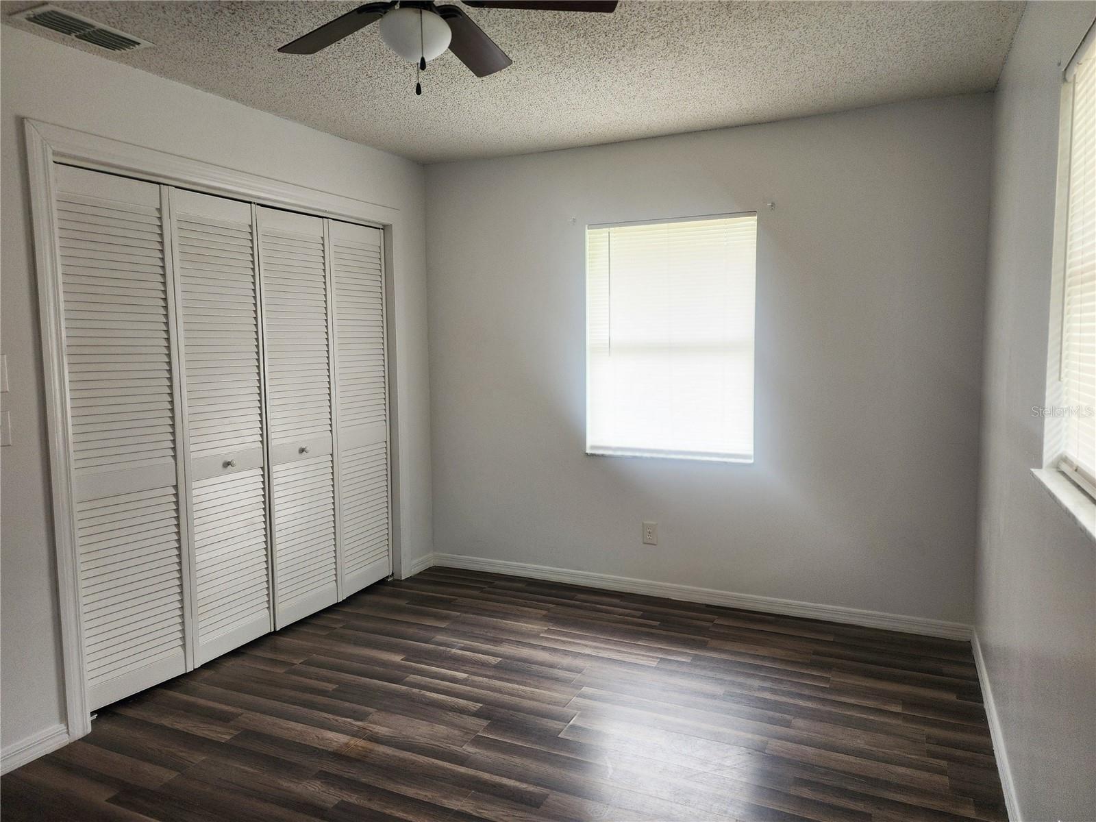 Image 15 of 31 For 9392 Sandree Drive