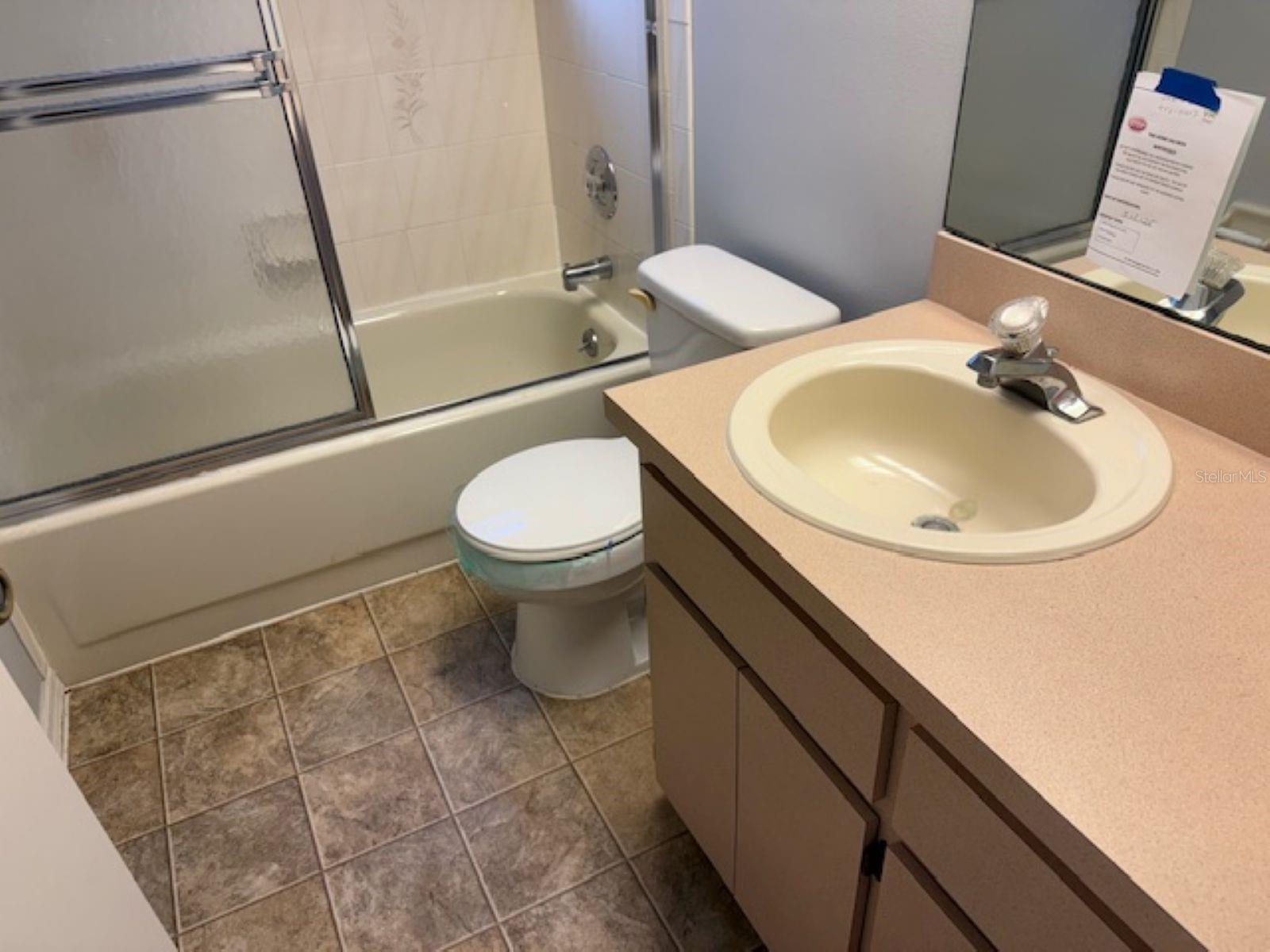 Image 12 of 16 For 1335 Silver Thorn Loop