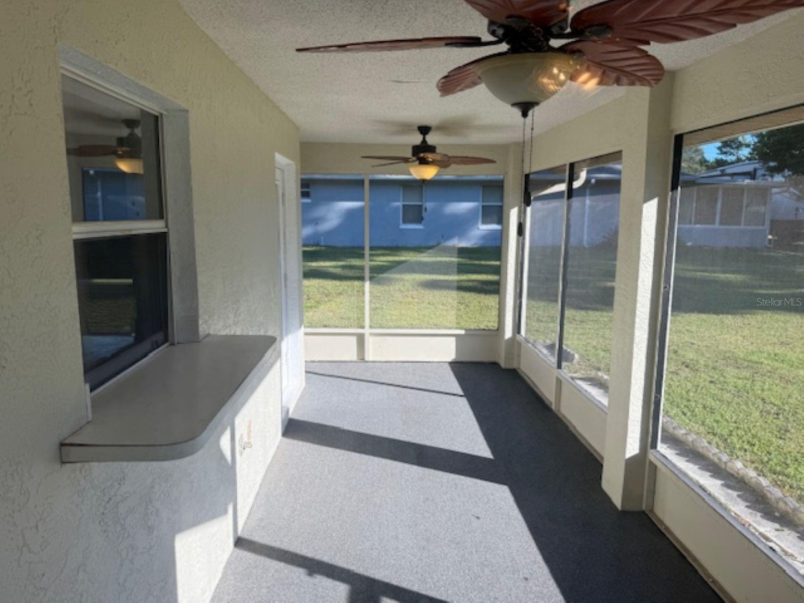 Image 14 of 16 For 1335 Silver Thorn Loop