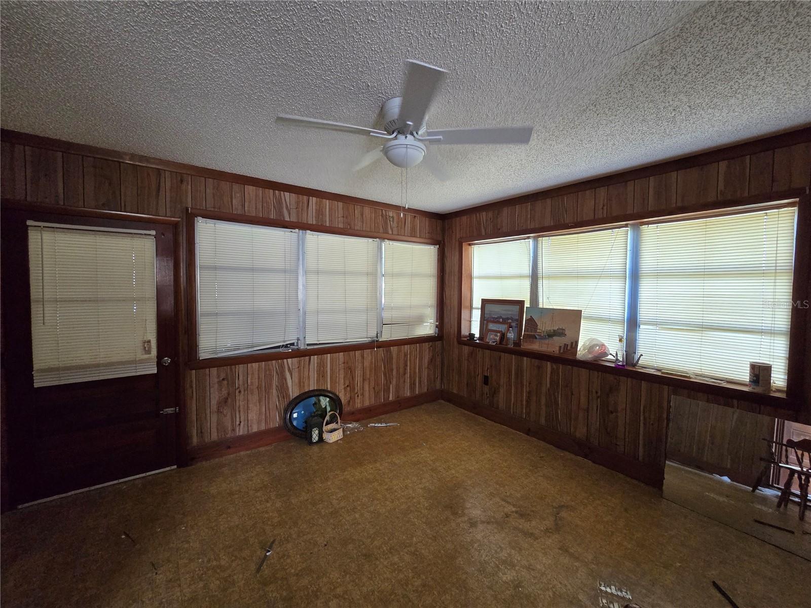 Image 20 of 21 For 1851 176th Avenue