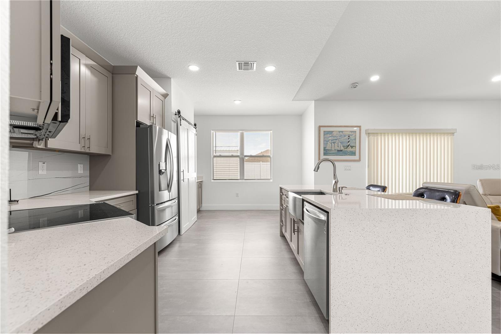 Image 10 of 39 For 10291 67th Terrace