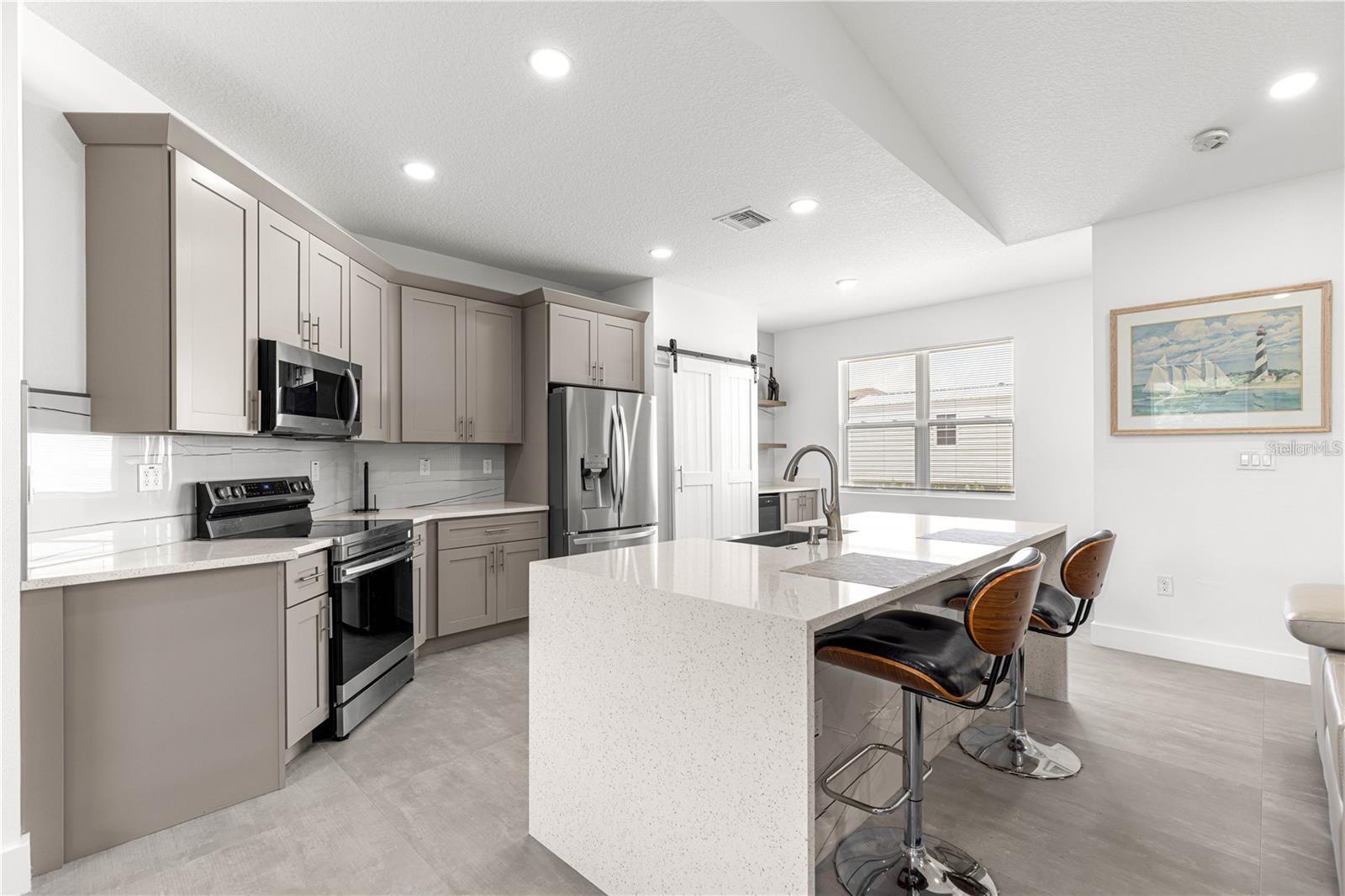Image 11 of 39 For 10291 67th Terrace