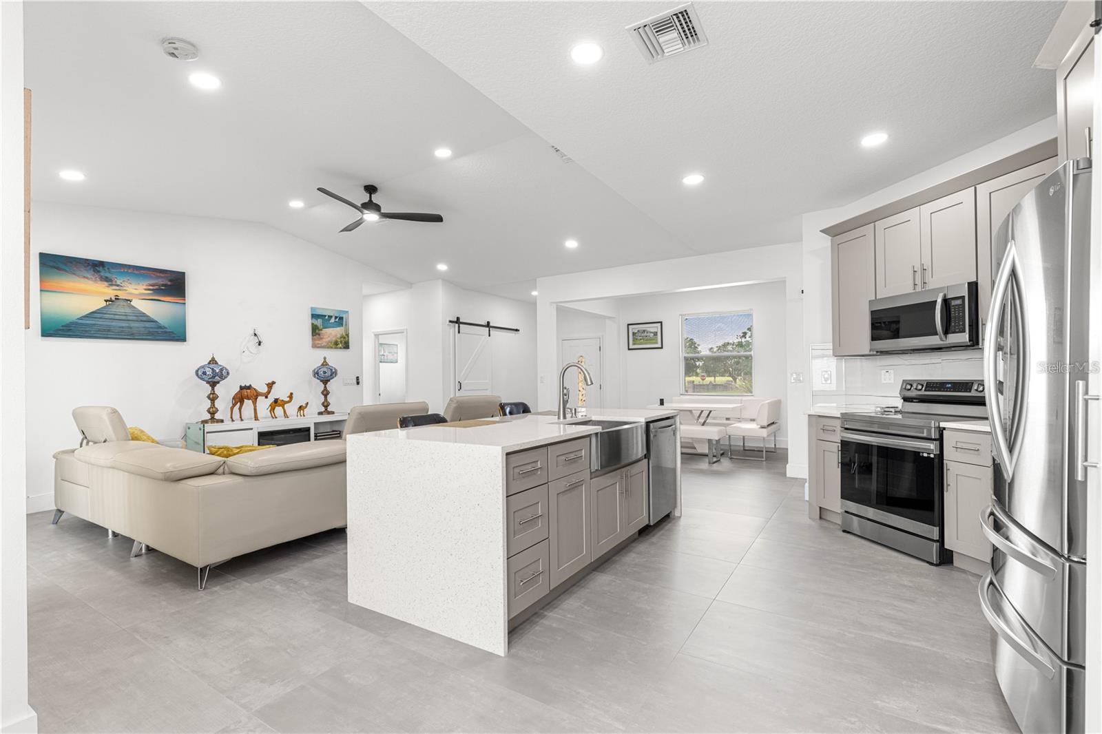 Image 16 of 39 For 10291 67th Terrace