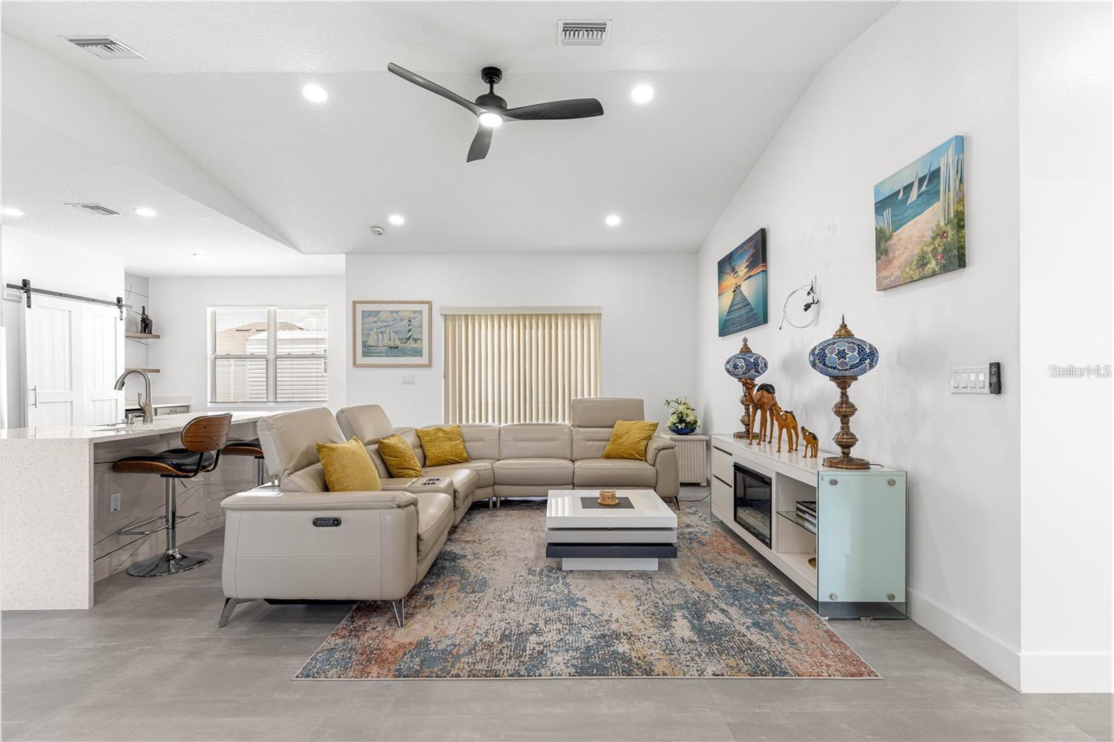 Image 18 of 39 For 10291 67th Terrace