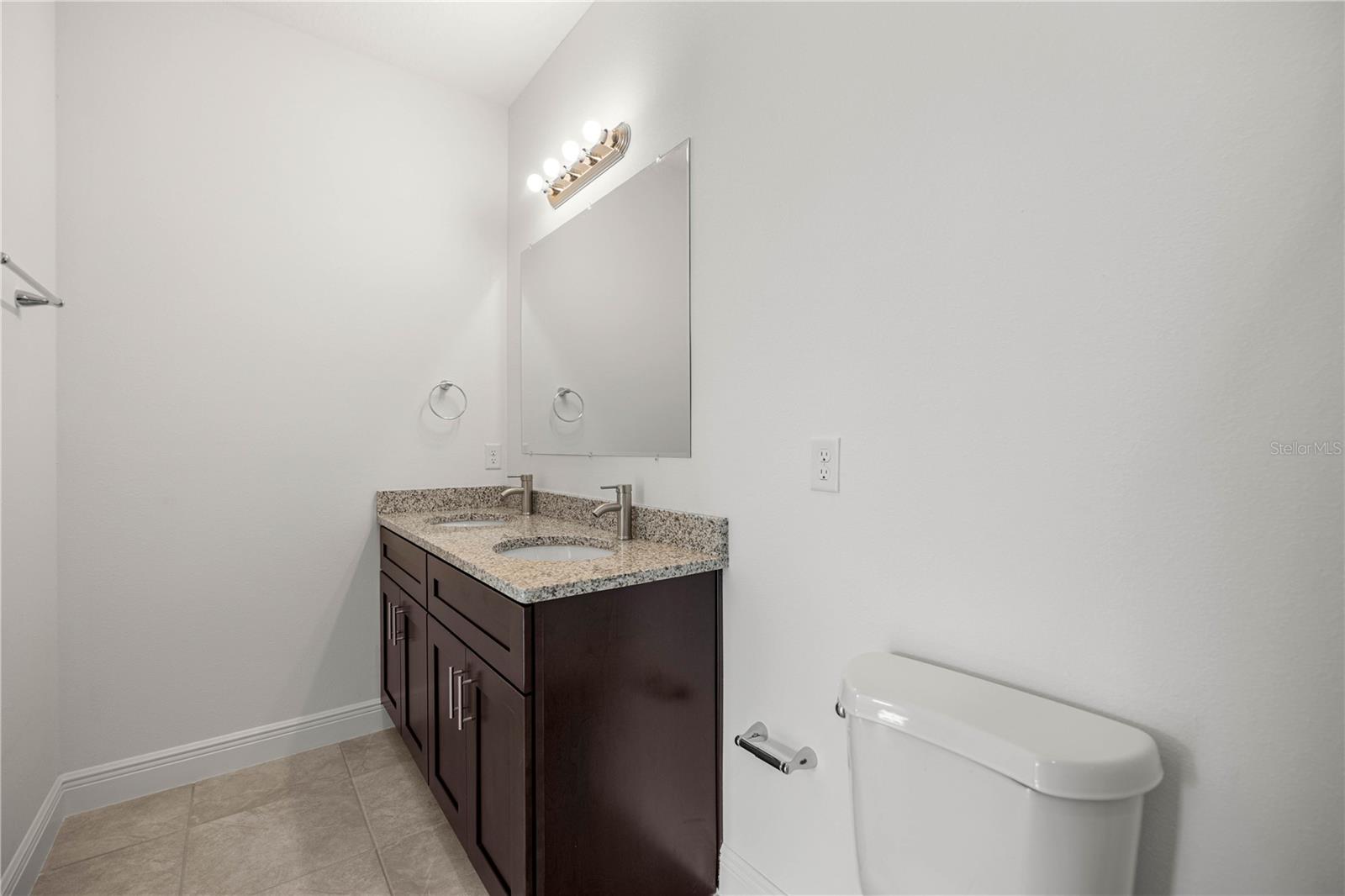 Image 21 of 32 For 9872 Essex Terrace