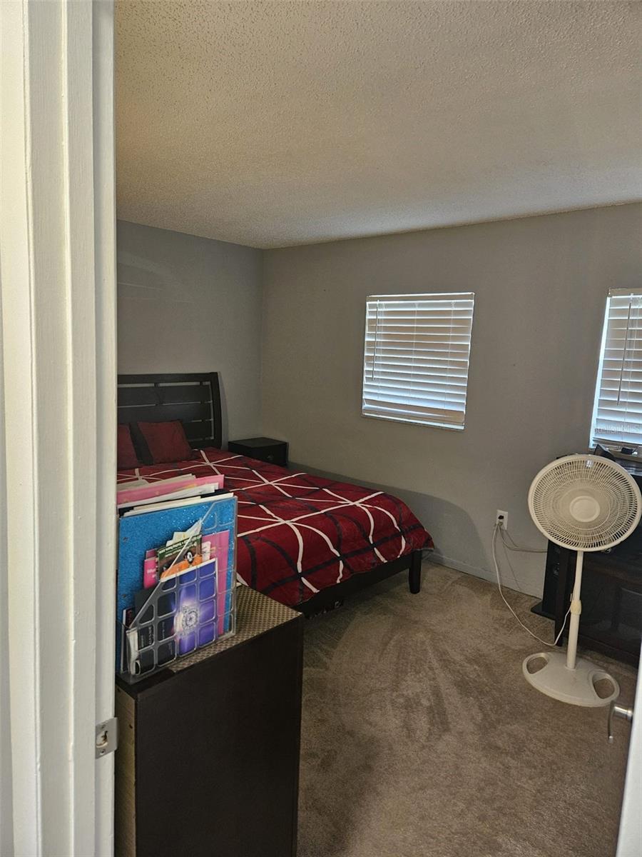 Image 12 of 17 For 1548 27 Street C