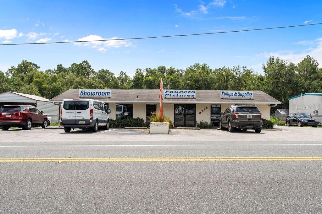 Image 18 of 33 For 2728 Dunnellon Road