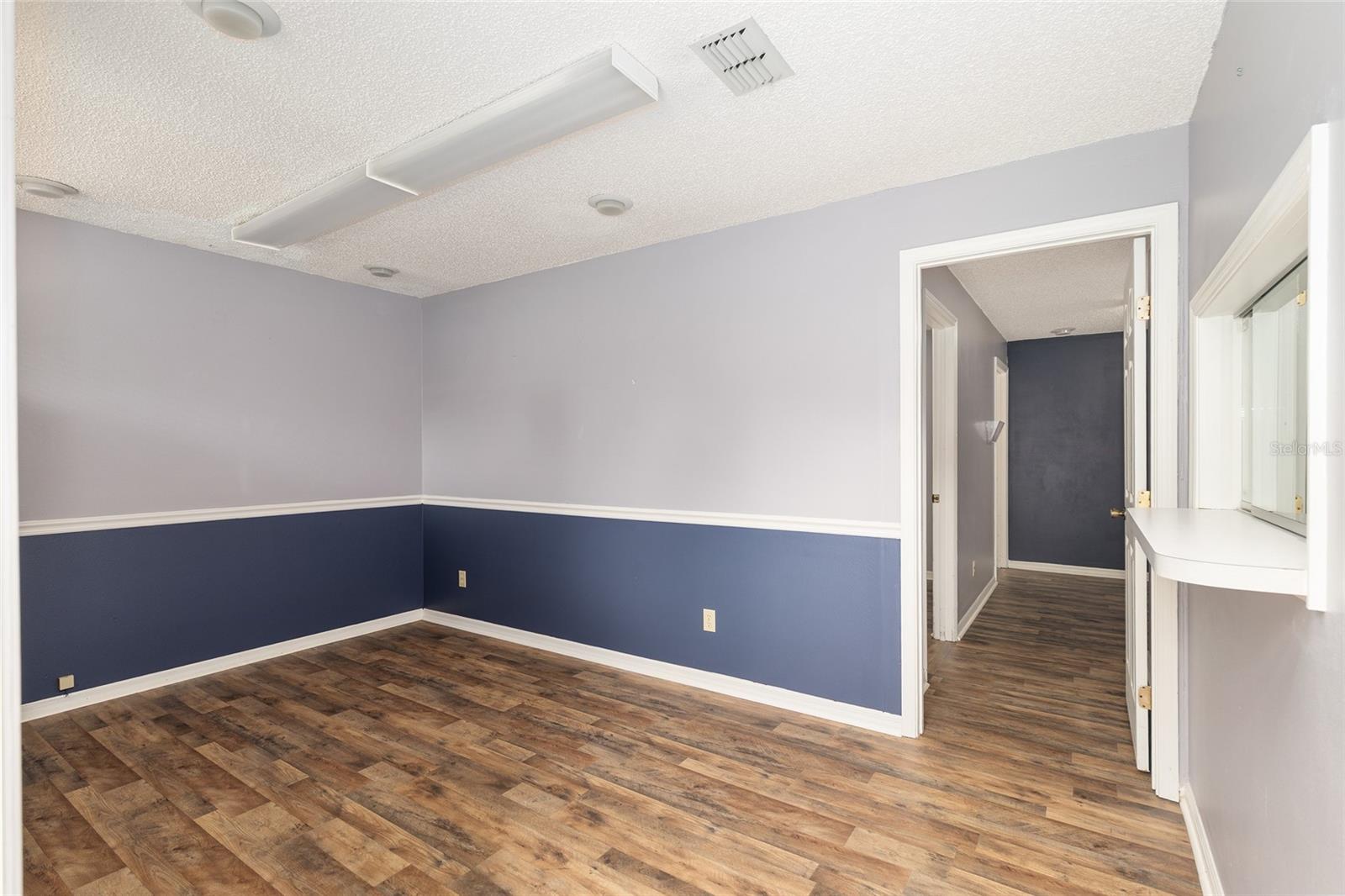Image 4 of 29 For 2801 College Road 16