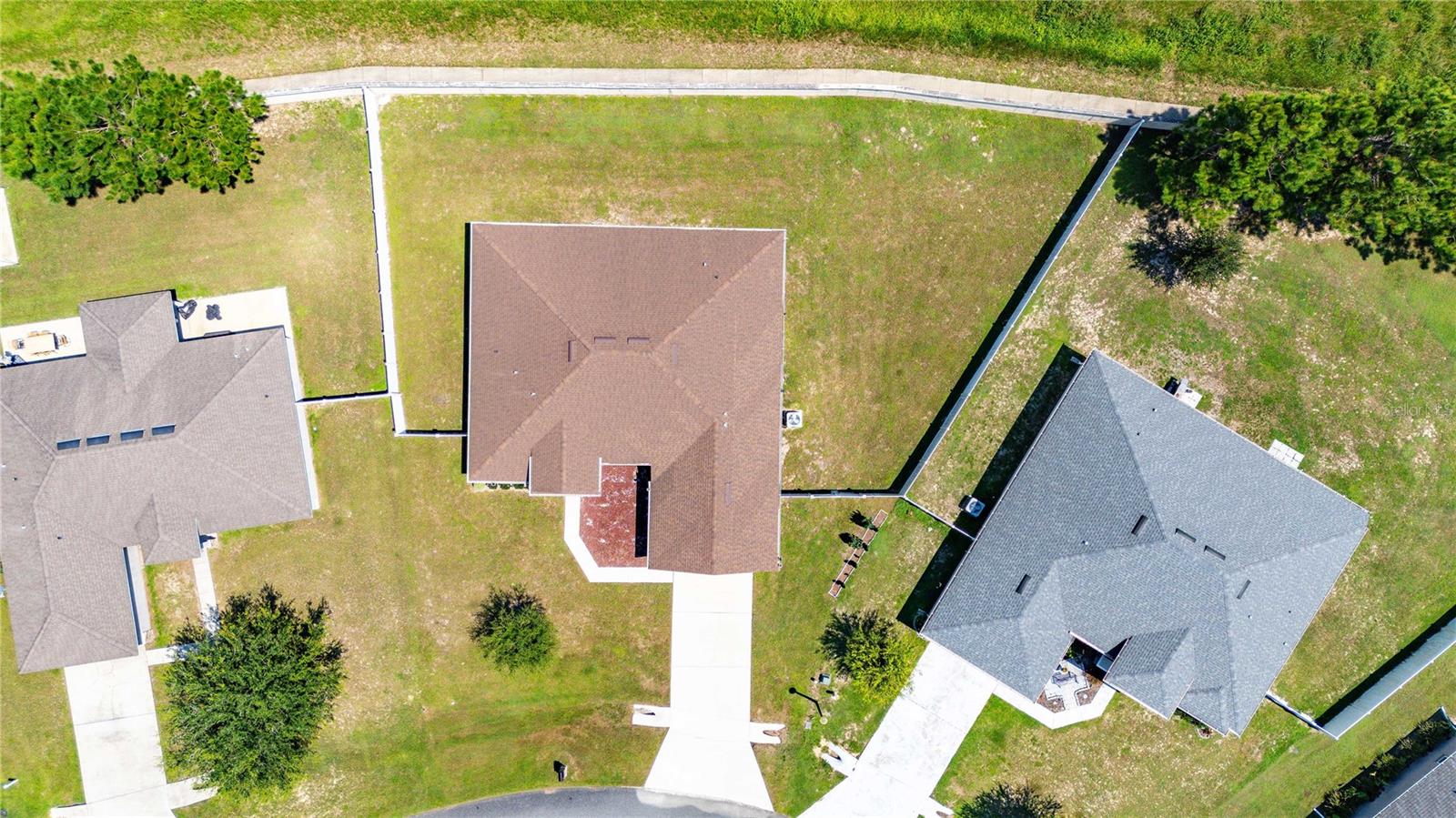 Image 4 of 46 For 9637 51st Circle