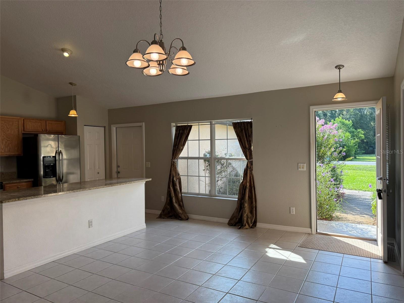 Image 22 of 56 For 9735 Dunnellon Road 31