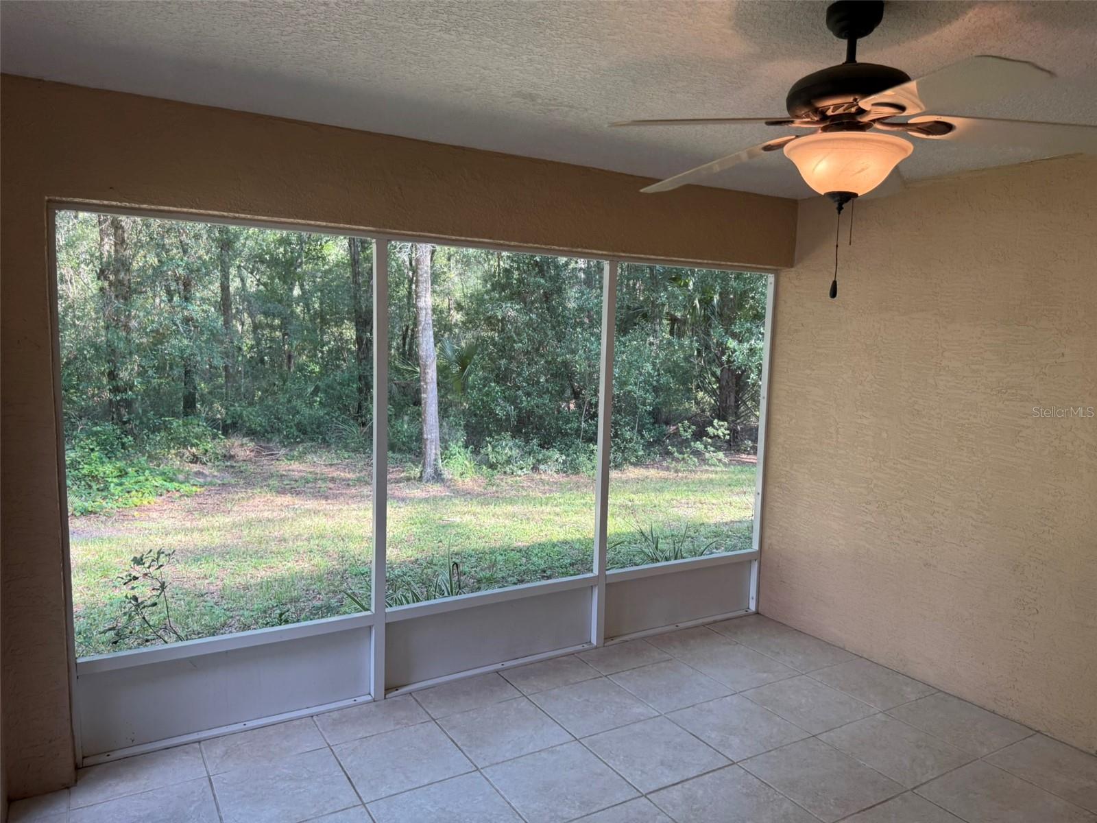 Image 40 of 56 For 9735 Dunnellon Road 31