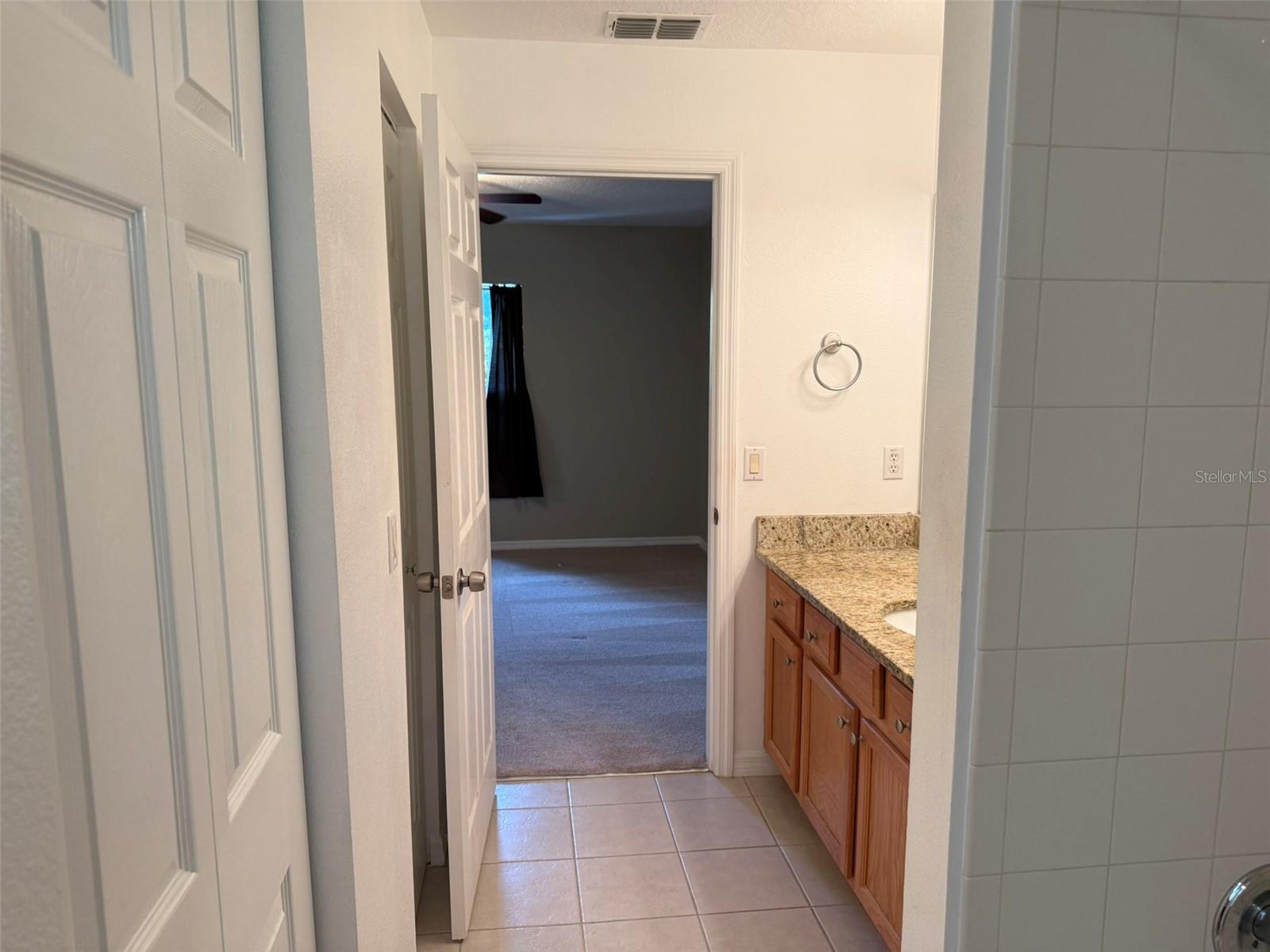 Image 47 of 56 For 9735 Dunnellon Road 31
