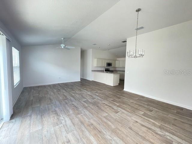 Image 4 of 21 For 1462 Joshua Court