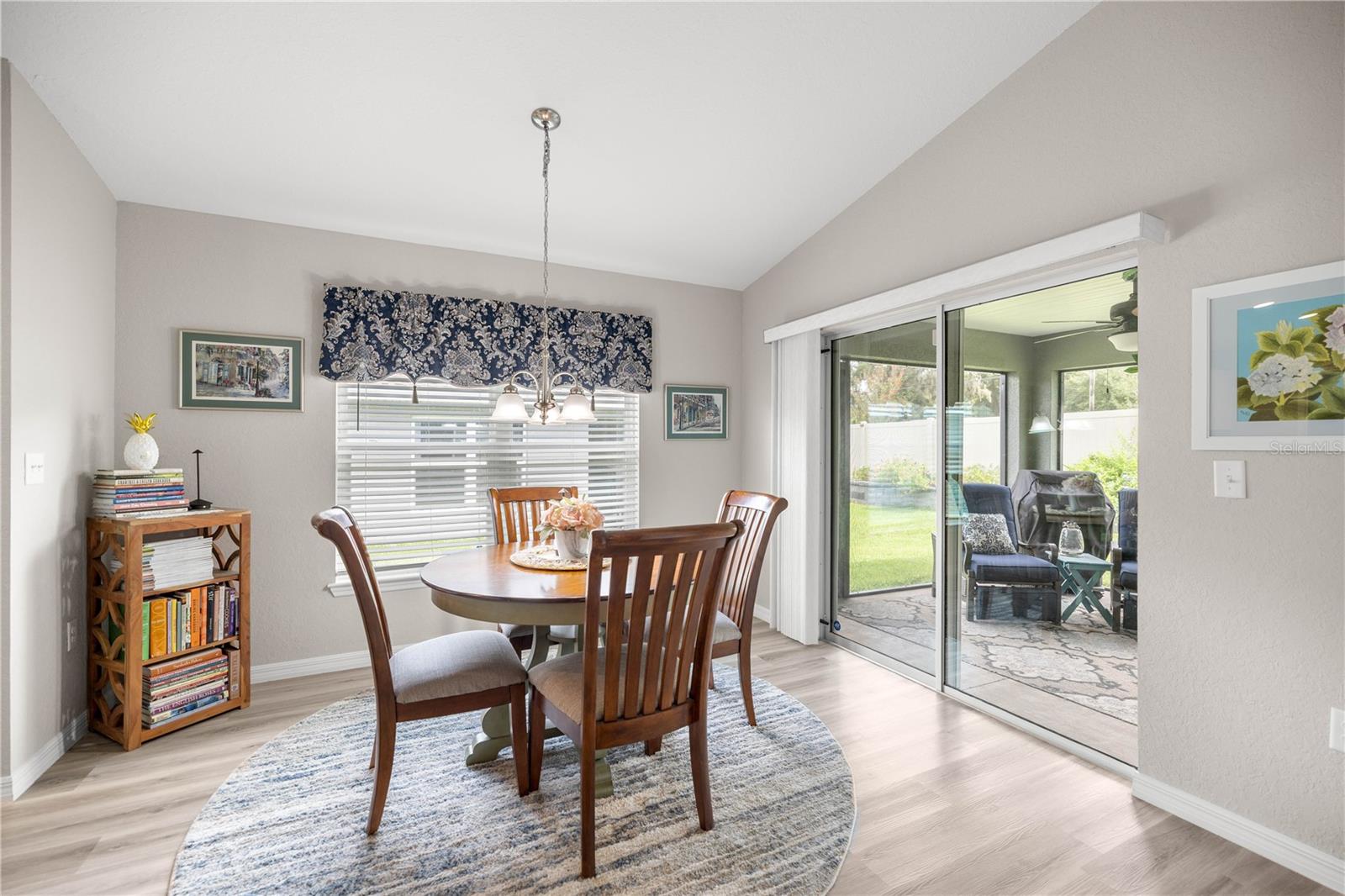Image 10 of 26 For 16235 104th Terrace