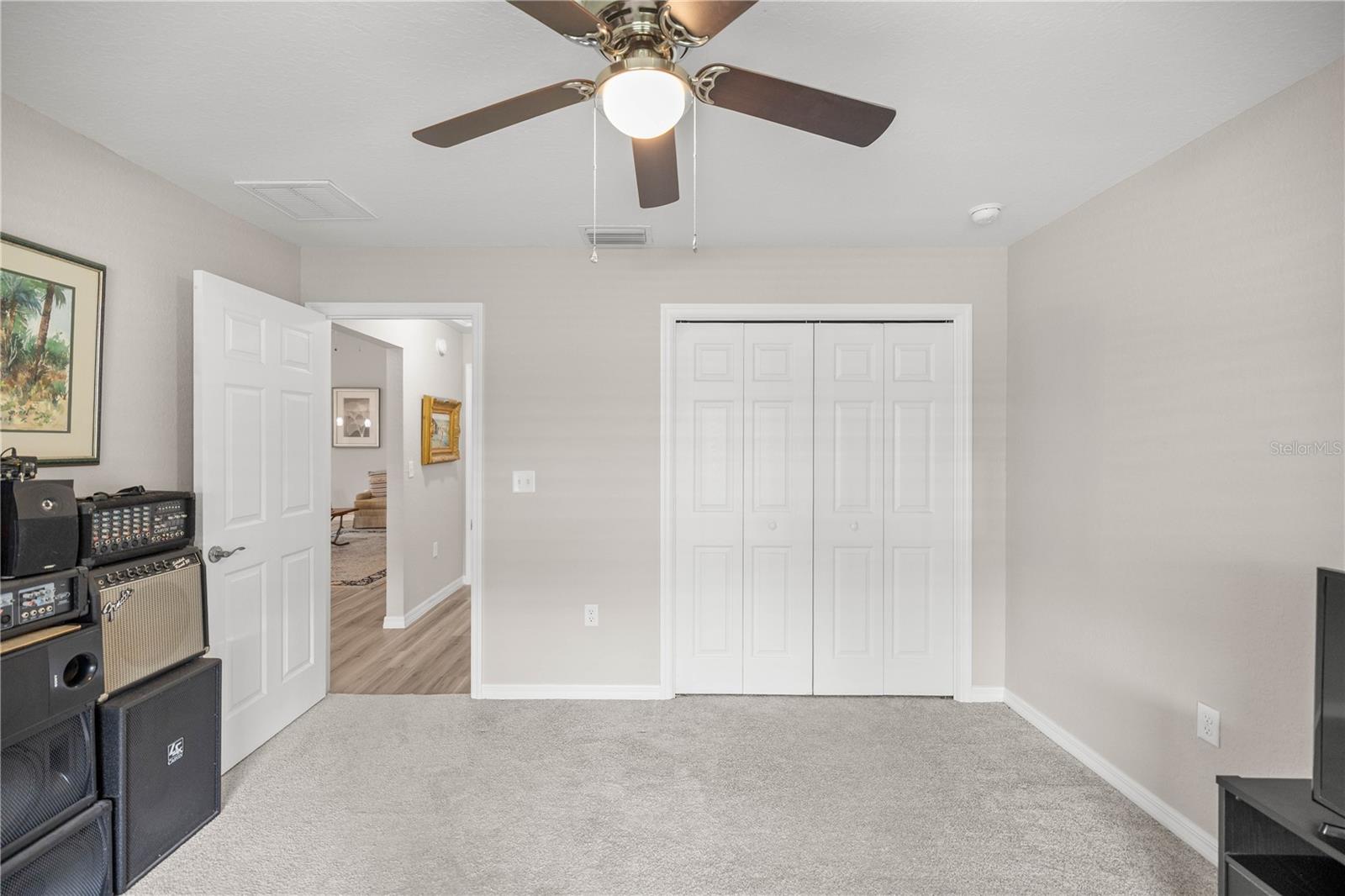 Image 19 of 26 For 16235 104th Terrace