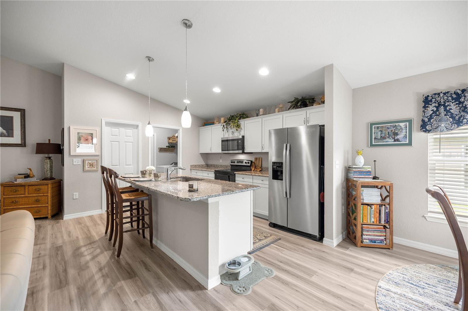 Image 7 of 26 For 16235 104th Terrace