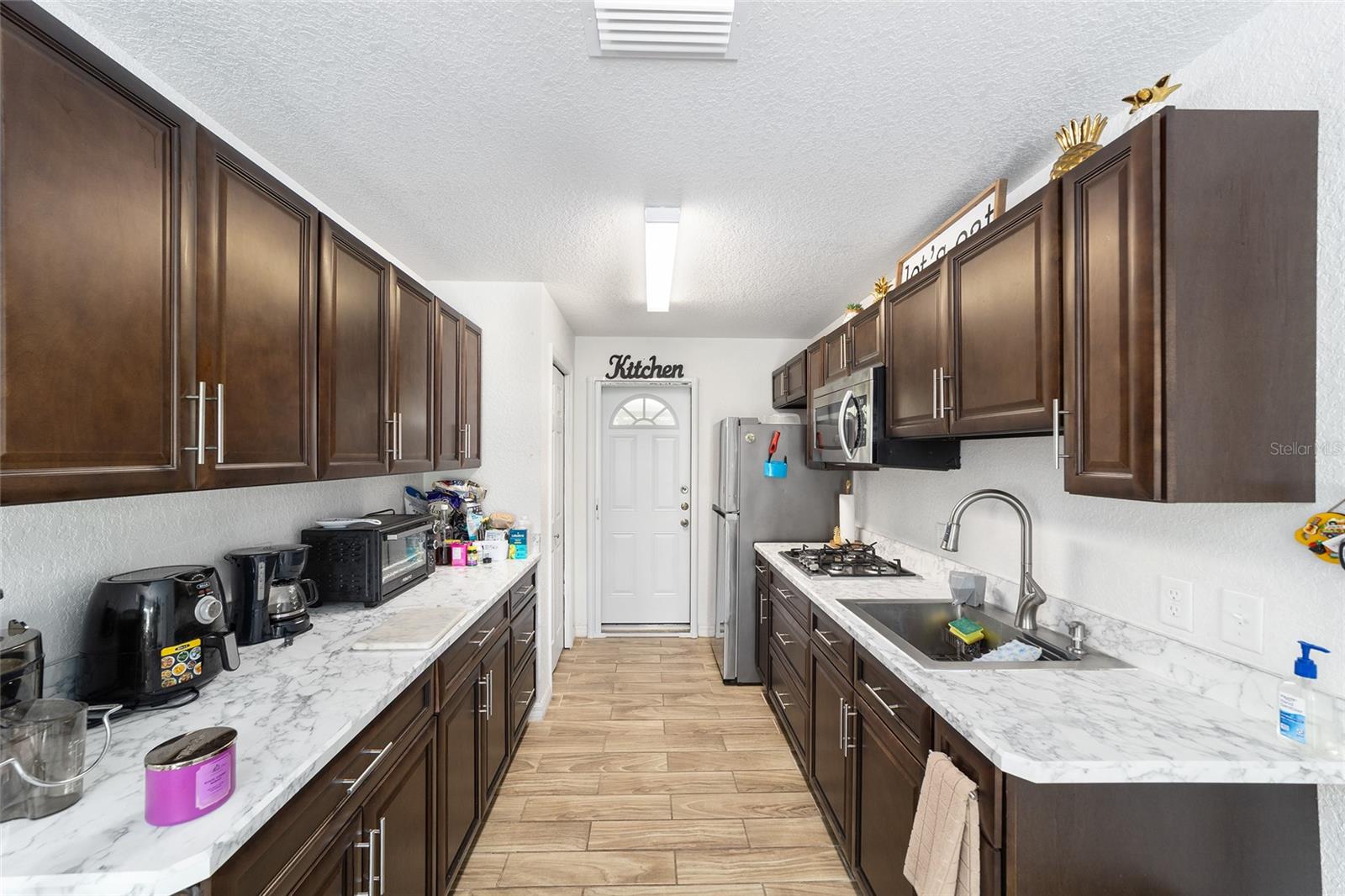 Image 18 of 34 For 1720 110th Court