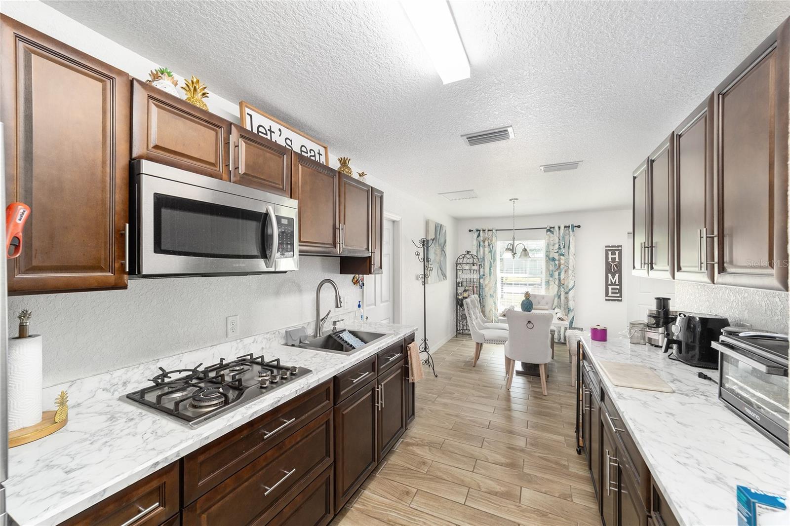 Image 19 of 34 For 1720 110th Court