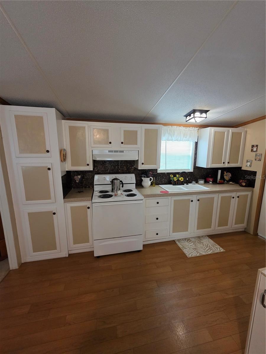 Image 5 of 30 For 2880 Cr 426a