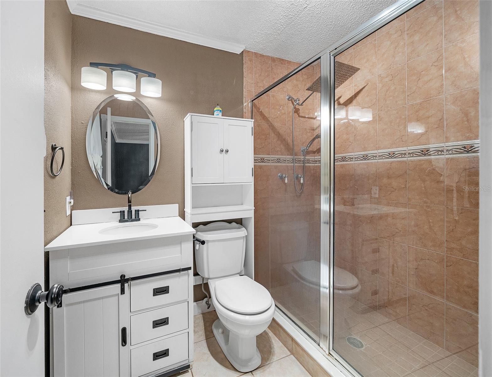 Image 21 of 51 For 5011 33rd Avenue