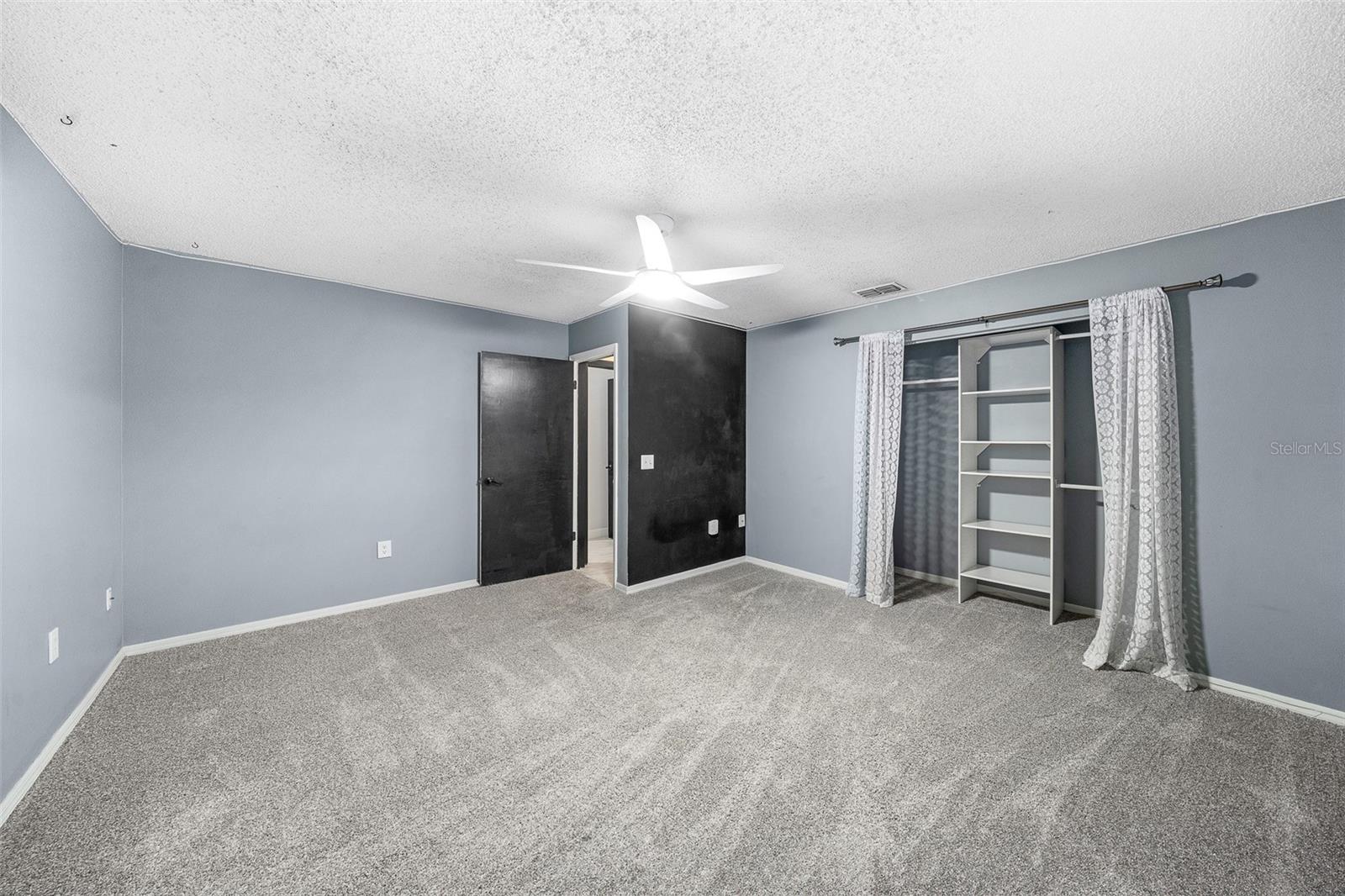 Image 25 of 51 For 5011 33rd Avenue