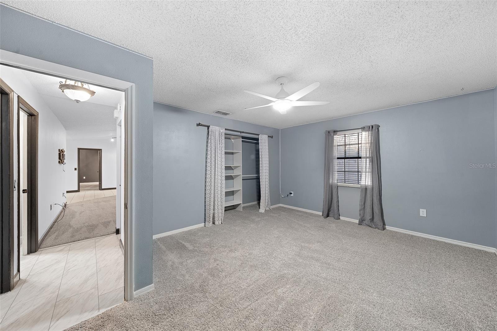 Image 26 of 51 For 5011 33rd Avenue