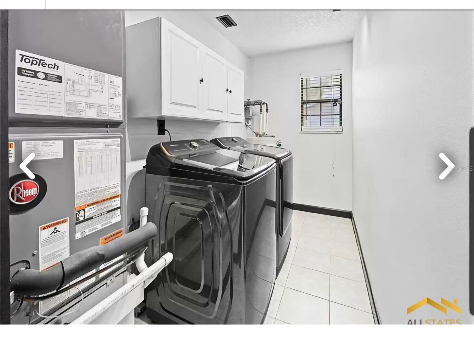 Image 27 of 51 For 5011 33rd Avenue