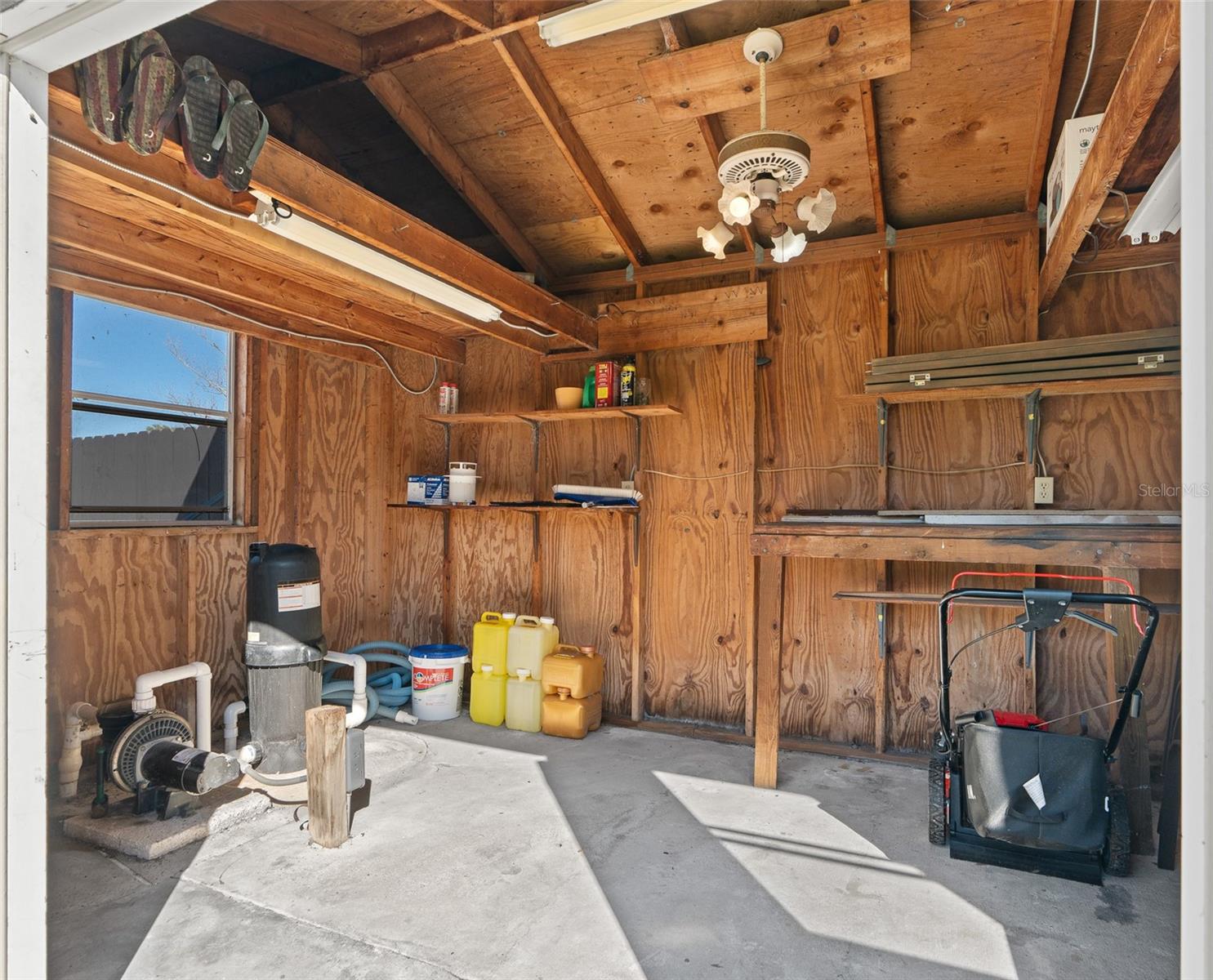 Image 30 of 51 For 5011 33rd Avenue