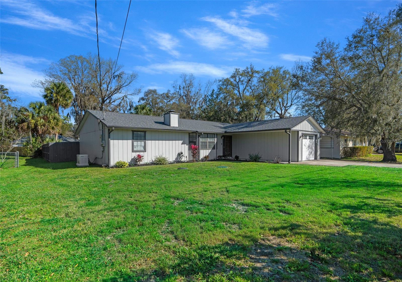 Image 4 of 51 For 5011 33rd Avenue