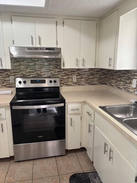 Image 12 of 18 For 10405 98th Terrace