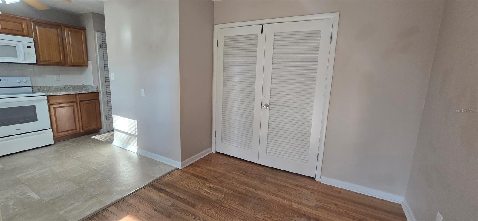 Image 6 of 13 For 715 33rd Avenue