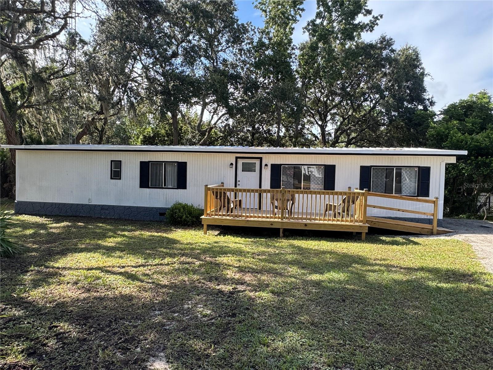 Details for 18487 18th Street Road, SILVER SPRINGS, FL 34488
