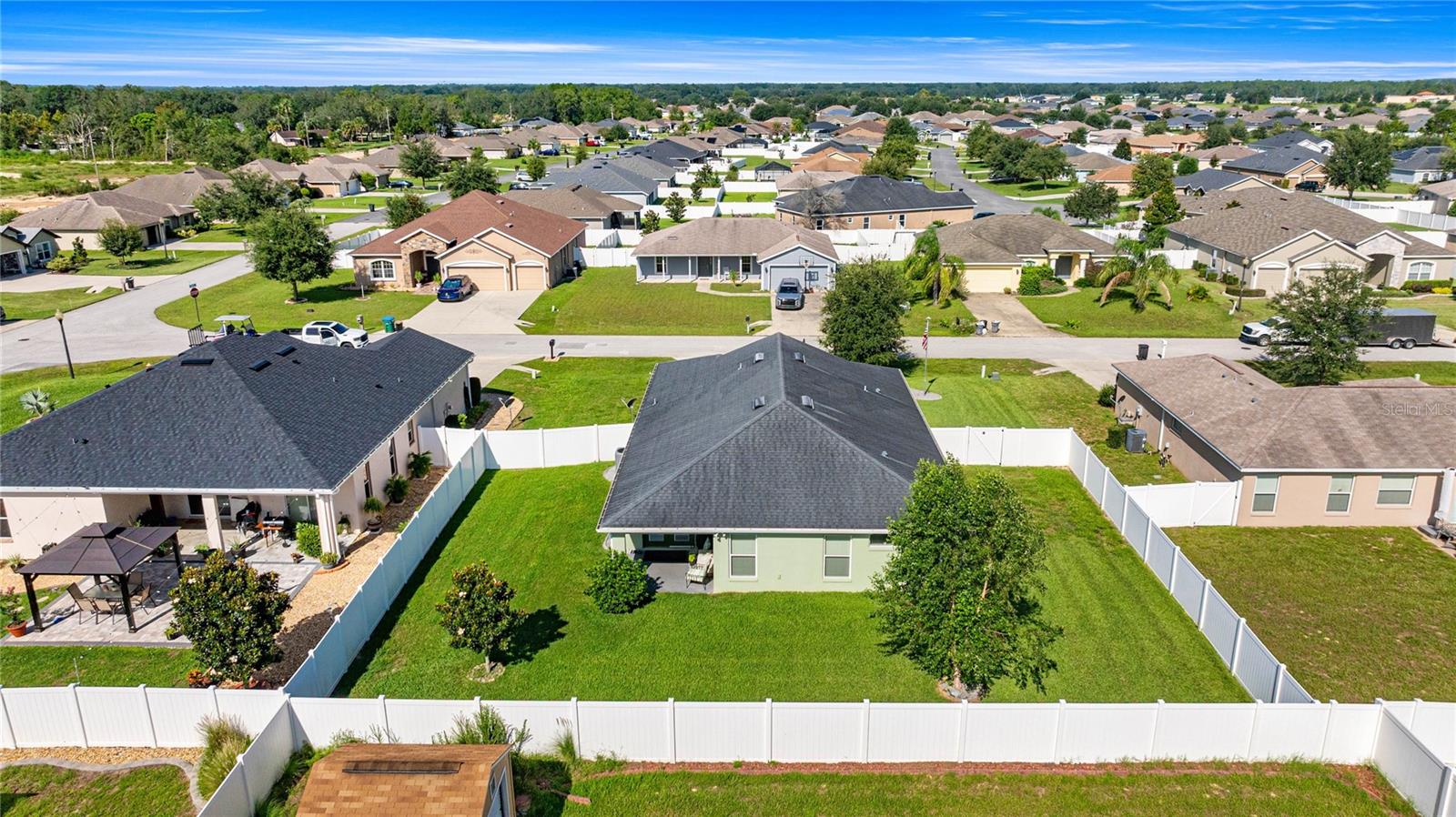 Image 7 of 38 For 9933 52nd Court