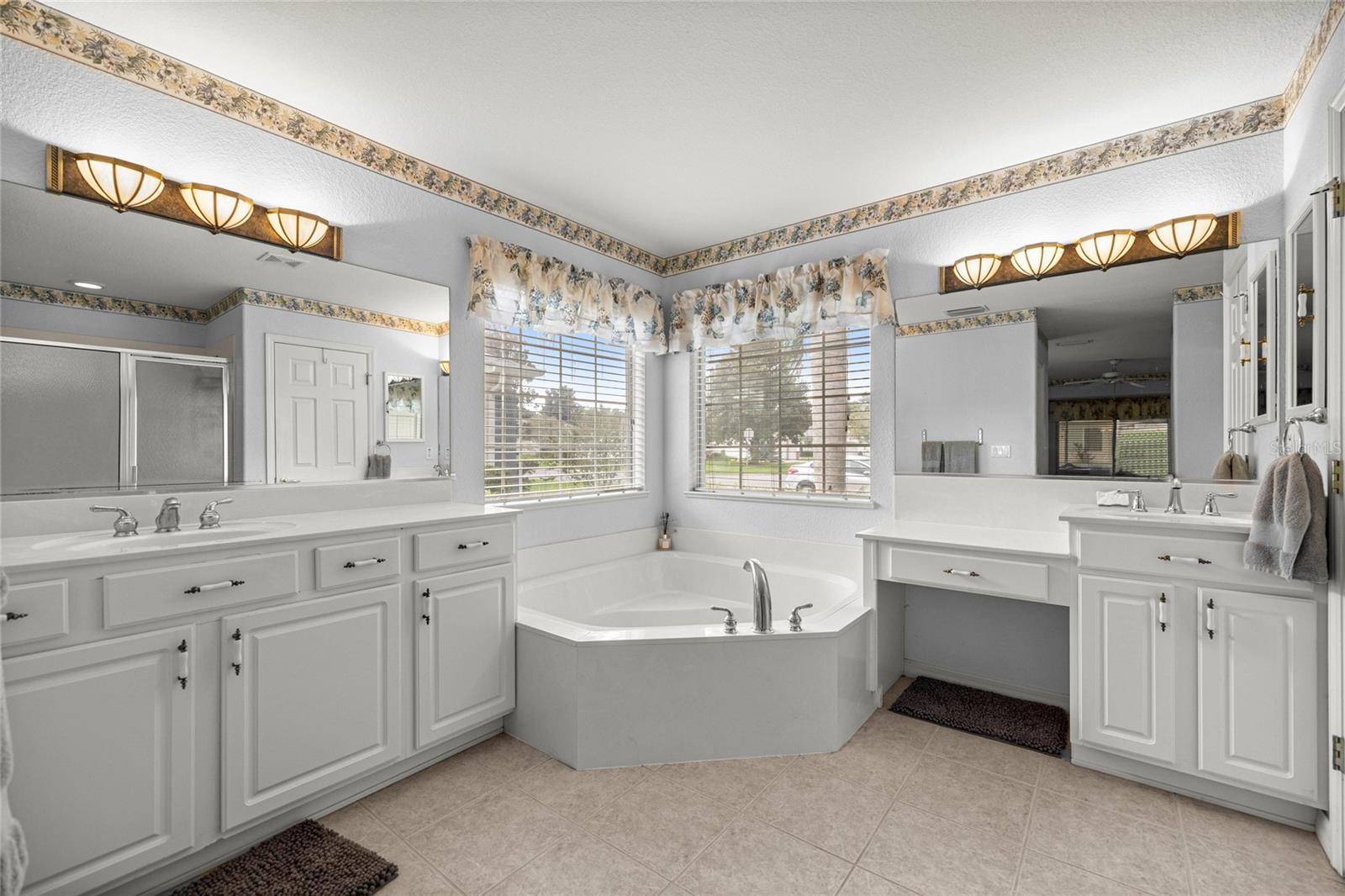 Image 17 of 51 For 8789 136th Lane