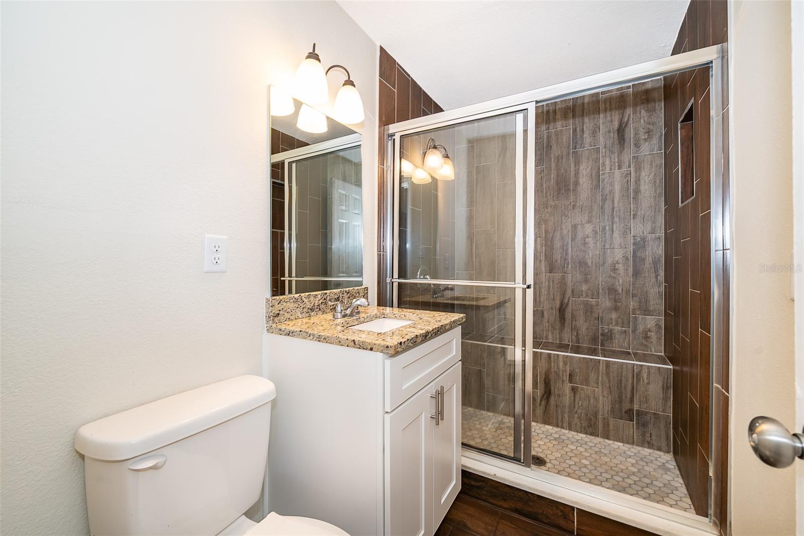 Image 10 of 24 For 1221 Elinore Drive