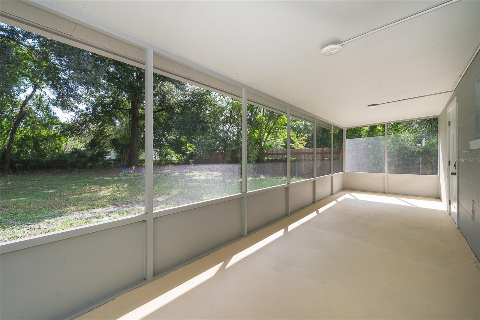 Image 22 of 24 For 1221 Elinore Drive