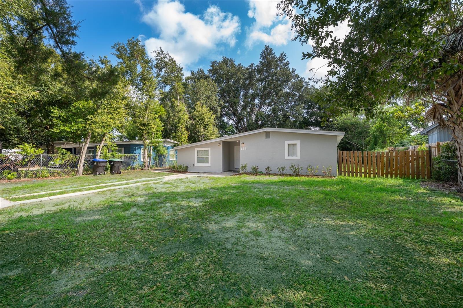 Image 3 of 24 For 1221 Elinore Drive