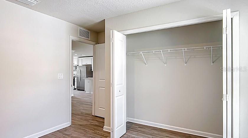Listing photo id 16 for 9011 Travis Drive