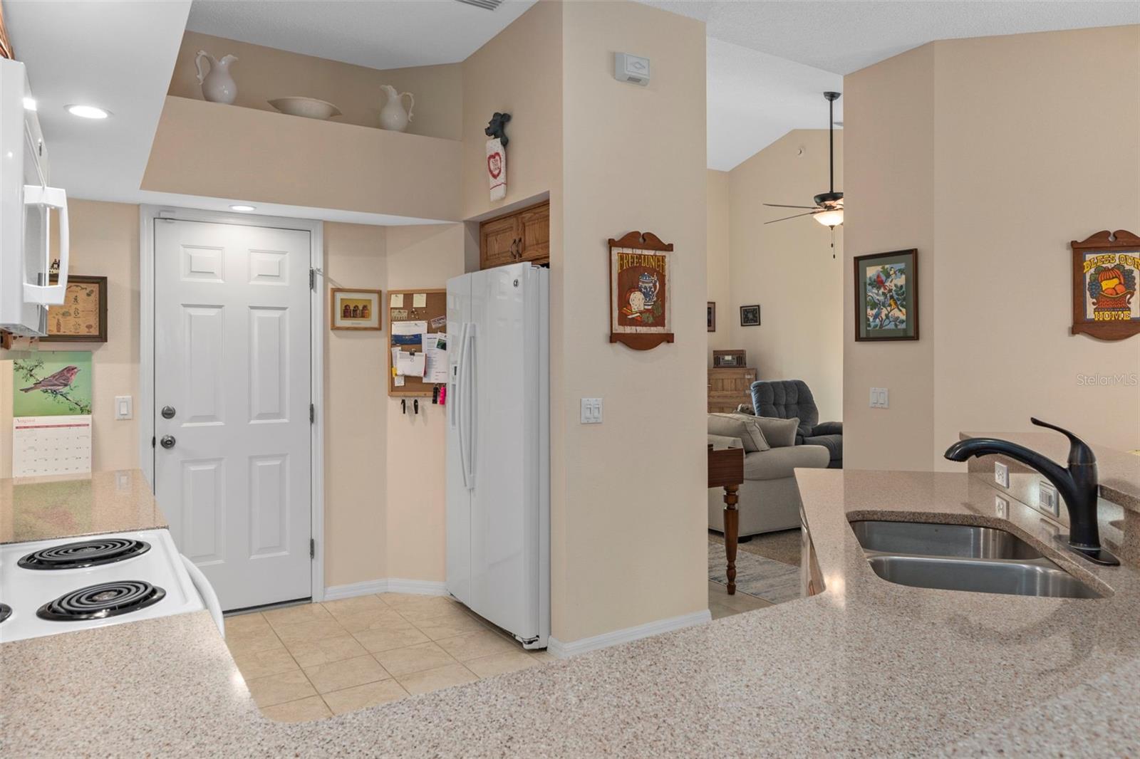 Image 25 of 57 For 6081 Kingwood Terrace