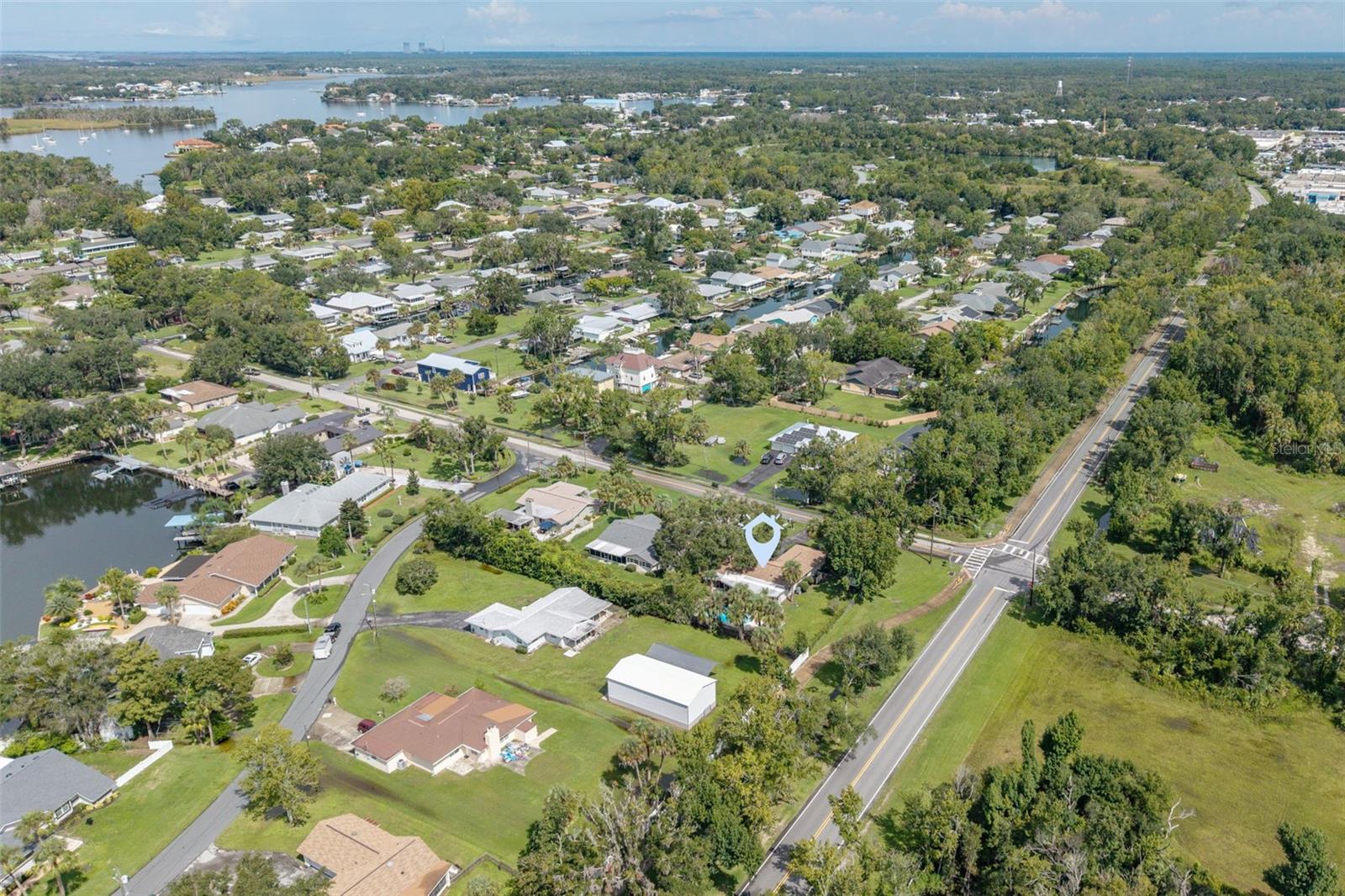 Image 56 of 61 For 522 Paradise Point Road