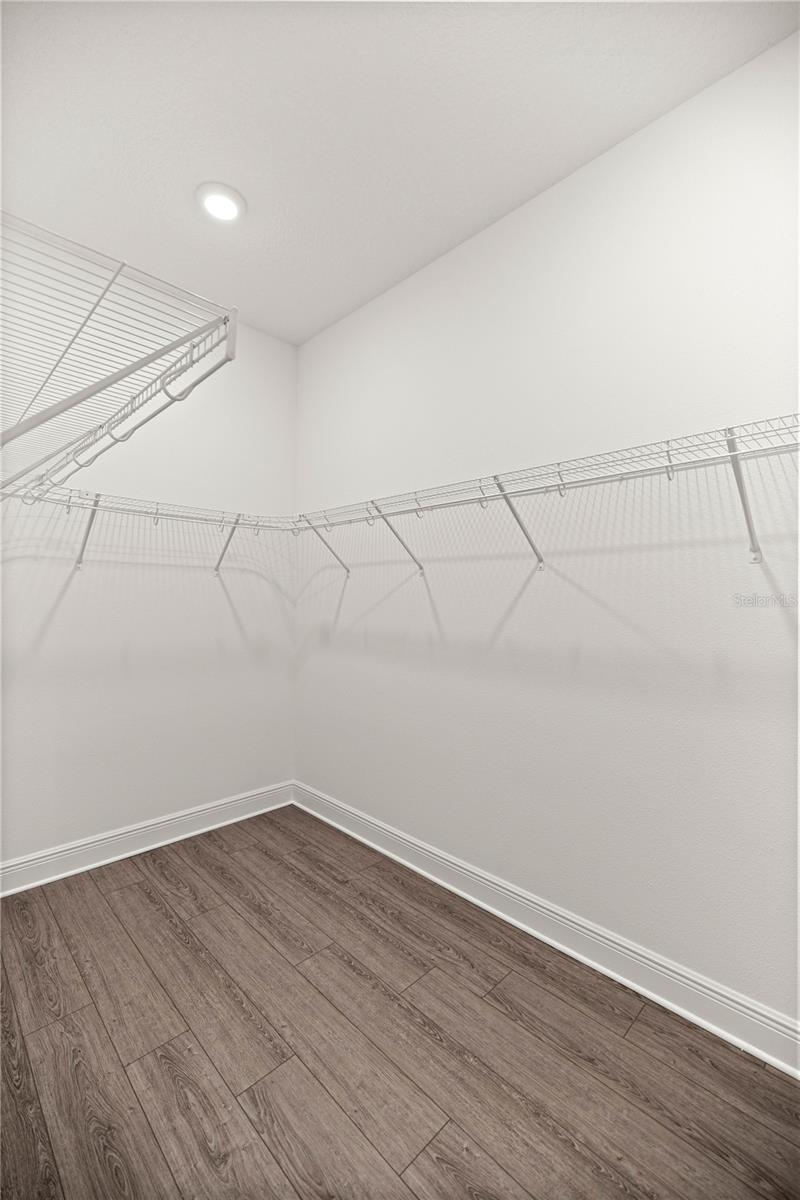 Image 31 of 47 For 5711 78th Avenue