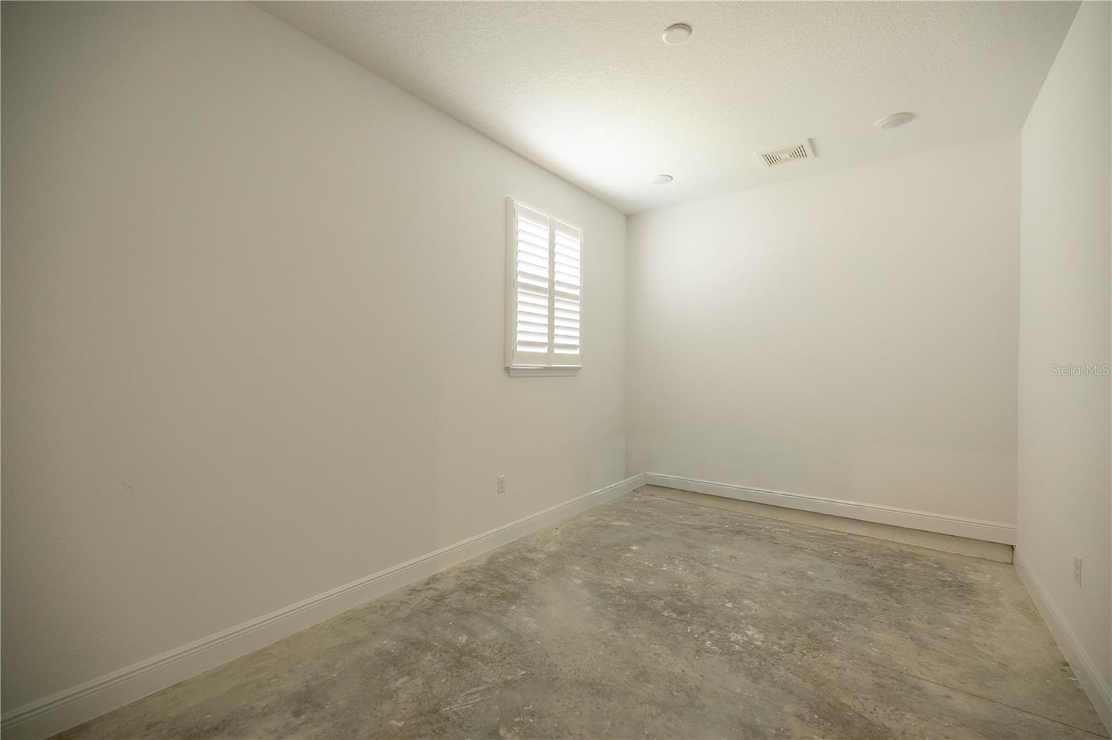 Image 42 of 47 For 5711 78th Avenue