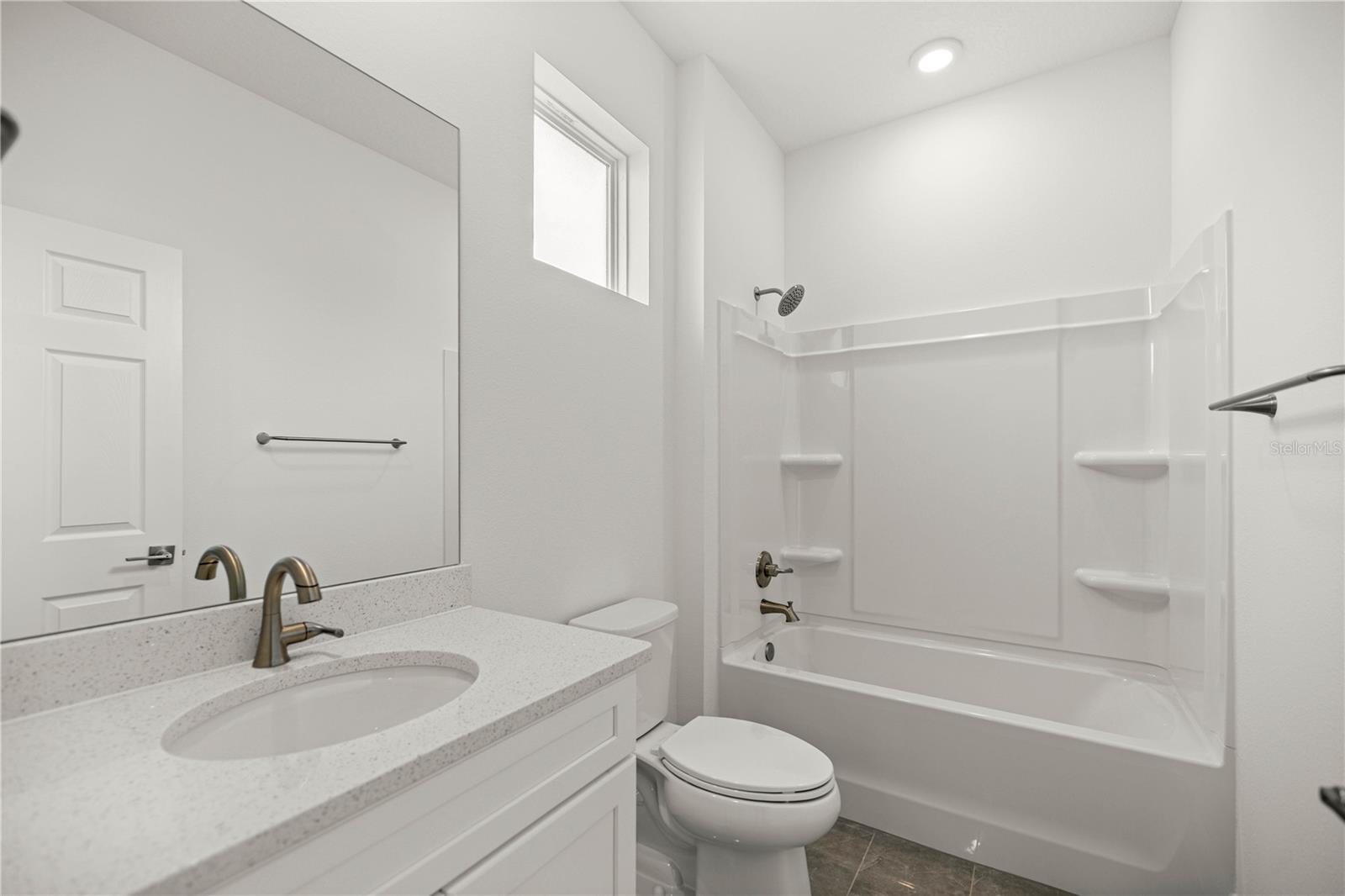 Image 8 of 47 For 5711 78th Avenue